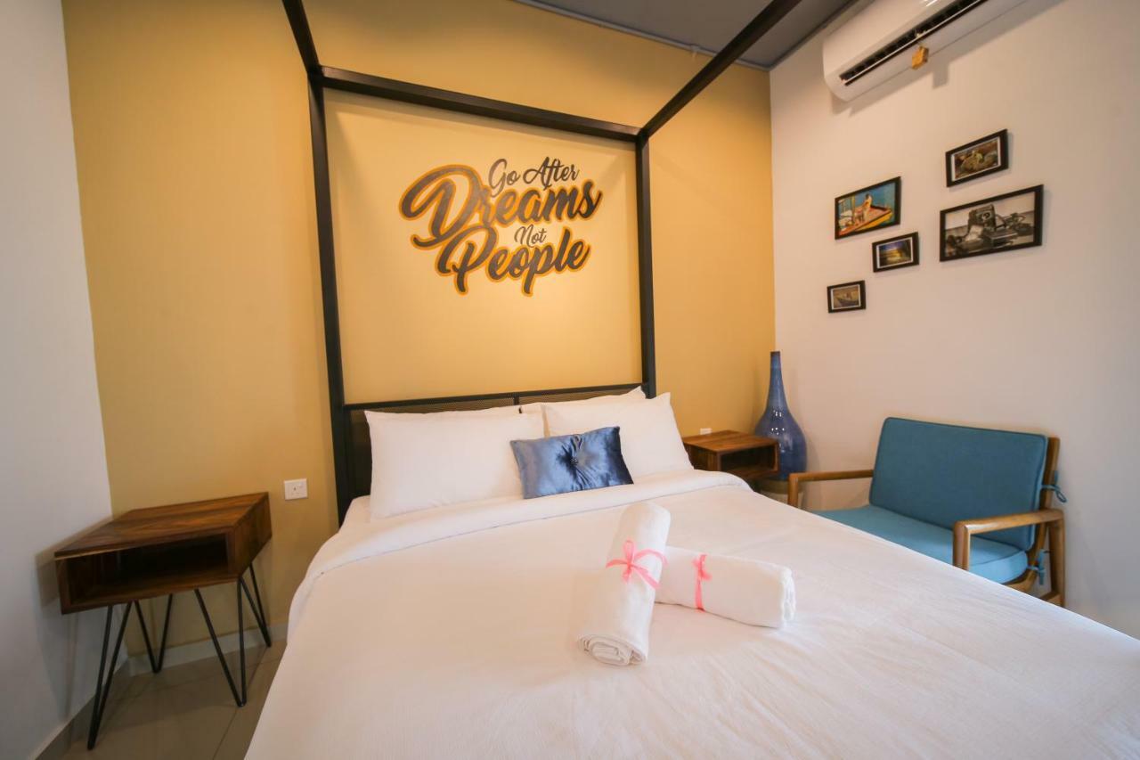 The Best Hotel In Bayan Lepas - The Lov Penang Buitenkant foto