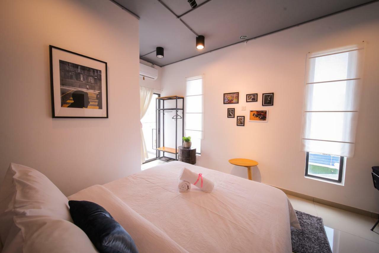 The Best Hotel In Bayan Lepas - The Lov Penang Buitenkant foto