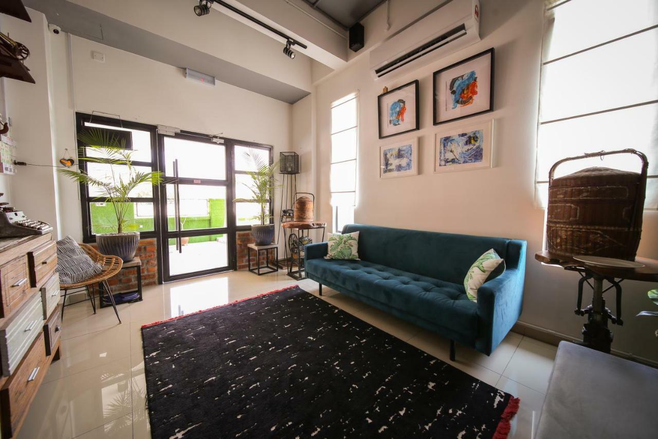 The Best Hotel In Bayan Lepas - The Lov Penang Buitenkant foto