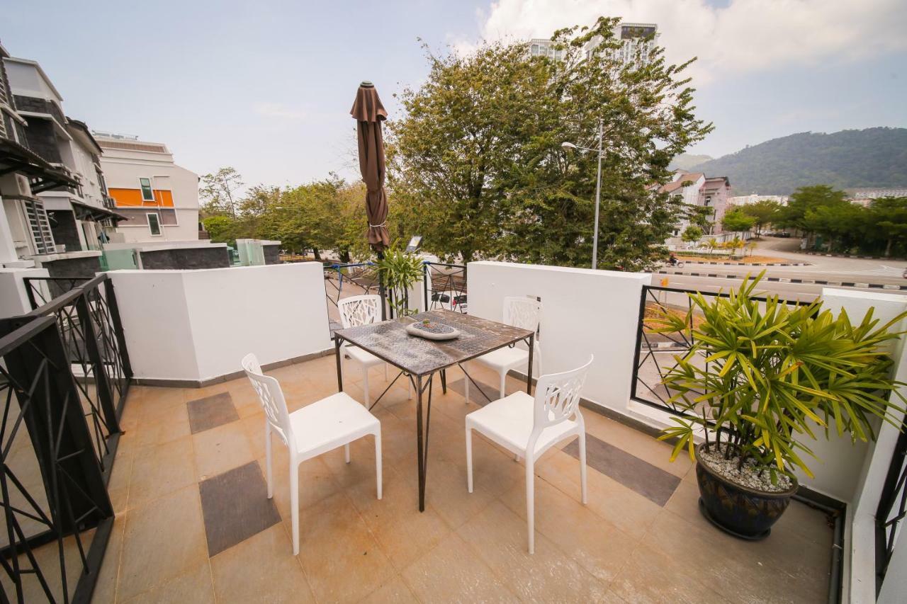 The Best Hotel In Bayan Lepas - The Lov Penang Buitenkant foto
